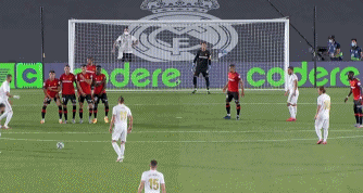 本赛季五大联赛失球榜：法兰克福37球居首，利物浦34球排第3