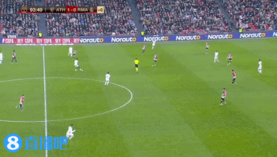 马克西半场18分2抢断，带队领先22分打爆勇士