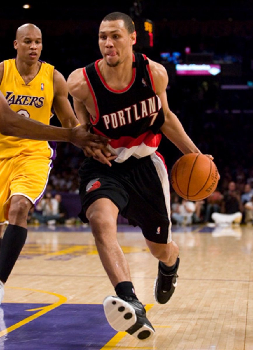 姚明曾以其 姚明曾以其